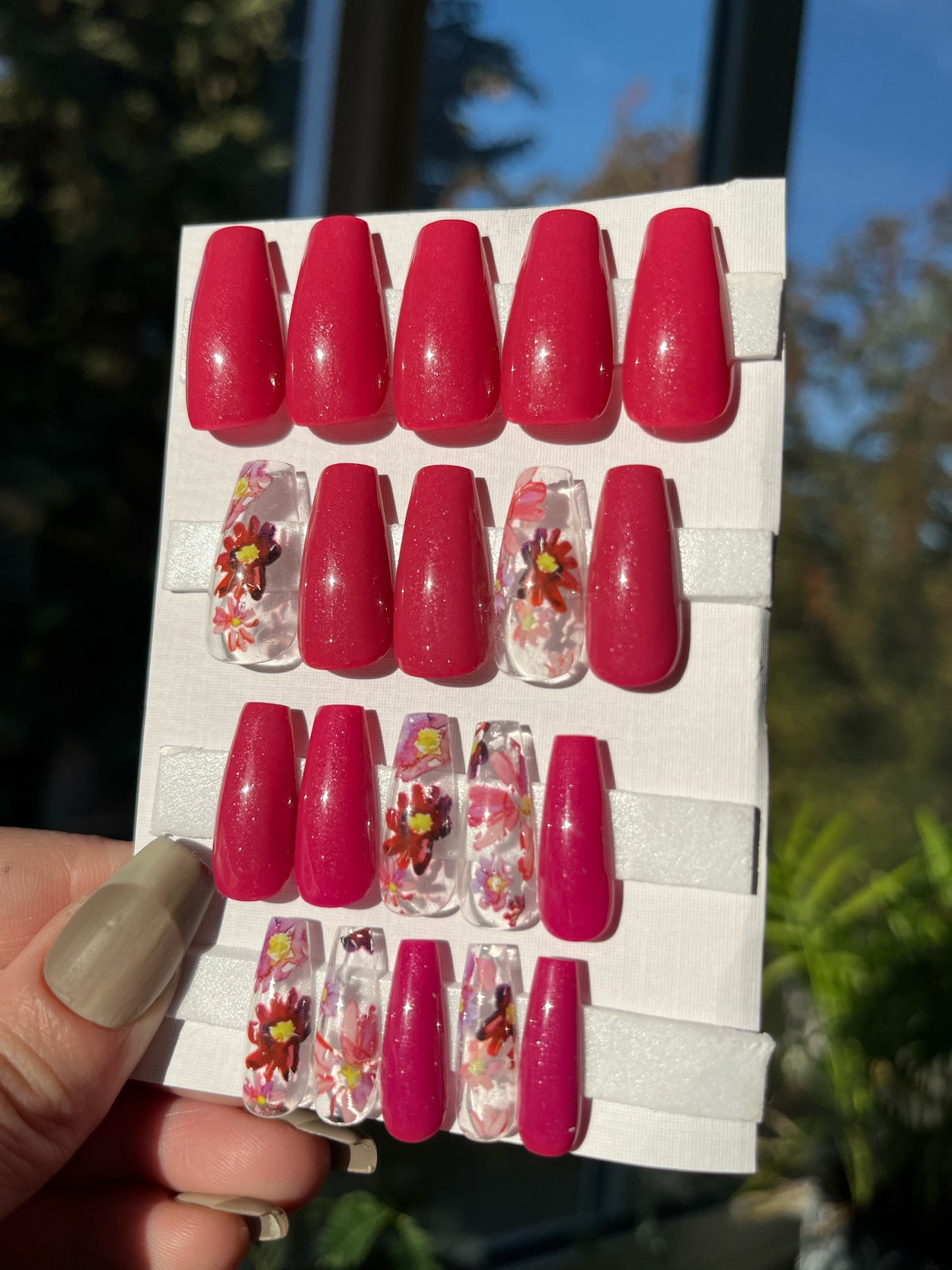 Dark Pink Floral 20 pc (med coffin)